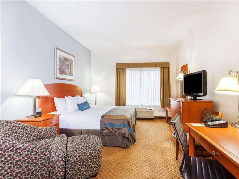 Spark By Hilton Winchester Zewnętrze zdjęcie