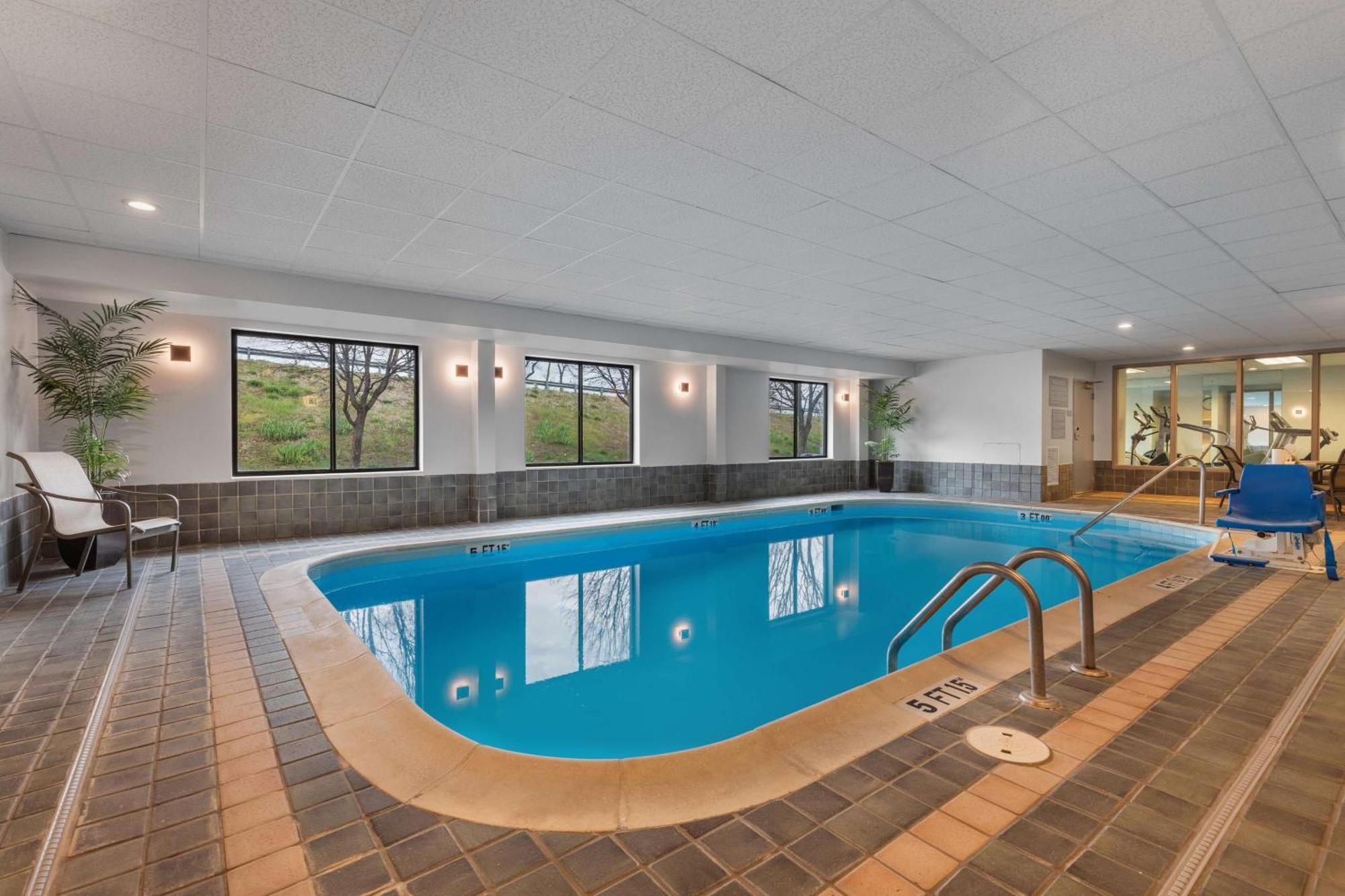 Spark By Hilton Winchester Zewnętrze zdjęcie